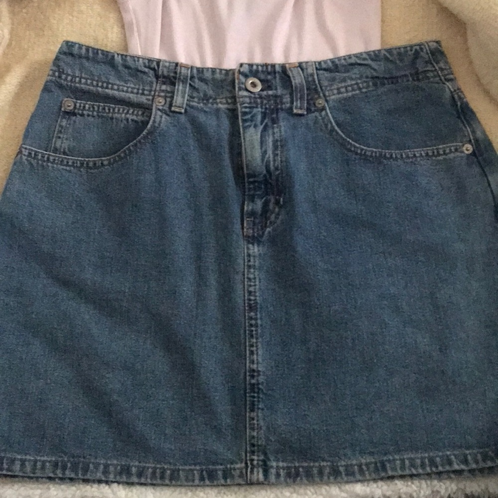 Mini skirt - Picture 2 of 3